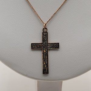 Signed Artistry TM 12Kt Gold Filled Cross Necklace Chain